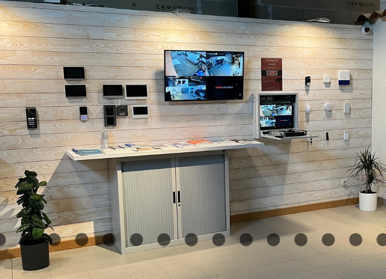 Installation d'alarmes, vidéosurveillance et serrures connectées à Lyon et ses environs