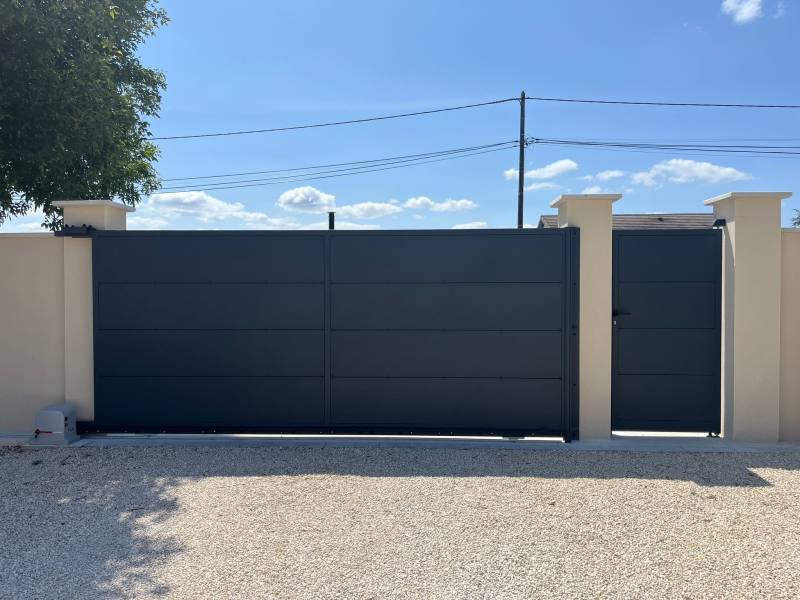 Motorisation portail coulissant Nice Robus 600 HS a Limonest