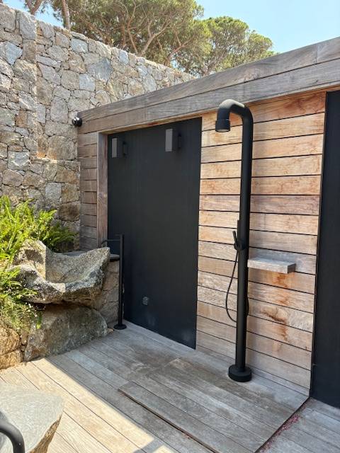 Installation d’un système d’alarme anti intrusion de marque 