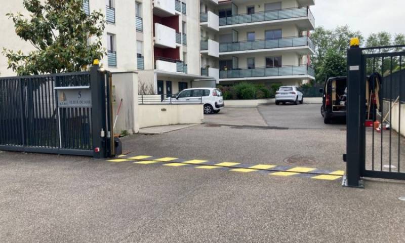 Remise en conformité d'un portail coulissant à L'Arbresle